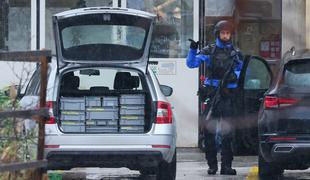 Švicarska policija išče nevarnega strelca, ki je ubil dva človeka #foto