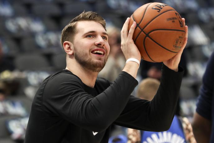 Luka Dončić | Luka Dončić se je po slabih dveh tednih vrnil na parket. | Foto Reuters