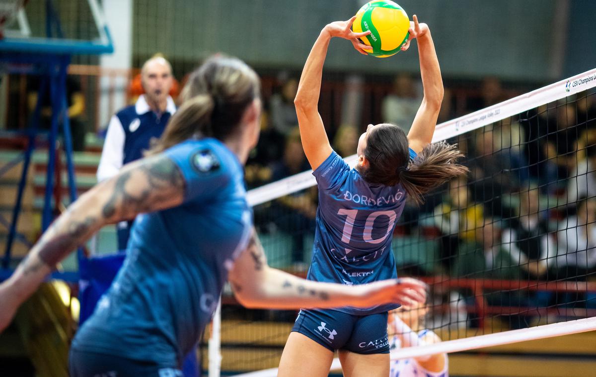 Calcit Volley Tenerife | Kamničanke lovijo drugo zmago v srednjeevropski ligi. | Foto Matic Klanšek Velej/Sportida