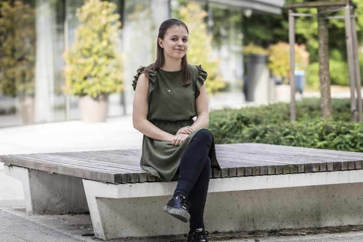 "Med koncertom ne razmišljam o tem, koliko ljudi me posluša, ampak mislim na vse stvari, na katere moram paziti. Na vsaki noti je deset stvari, na katere je treba biti pozoren." | Foto: Bojan Puhek