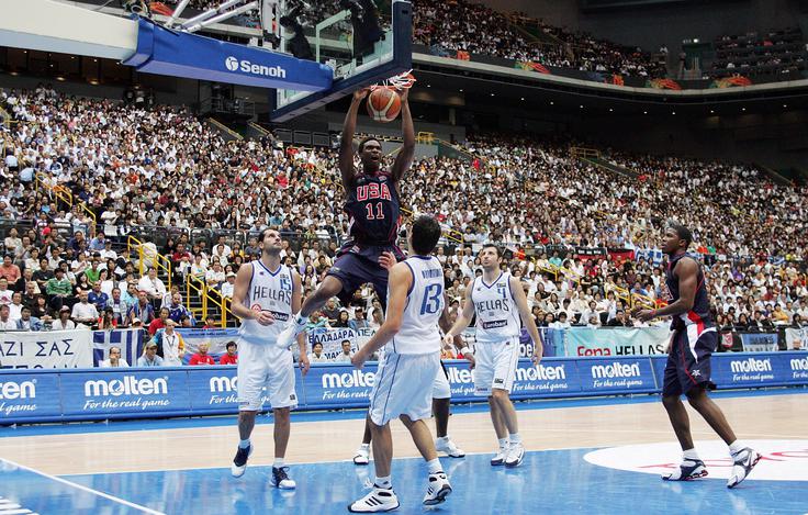 Chris Bosh si je proti Grkom sicer dal duška z zabijanjem, a se končne zmage ni veselil. | Foto: Getty Images