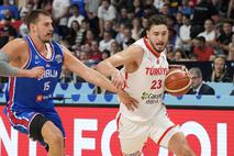 Turčija (Alperen Sengun) - Srbija (Nikola Jokić), Eurobasket