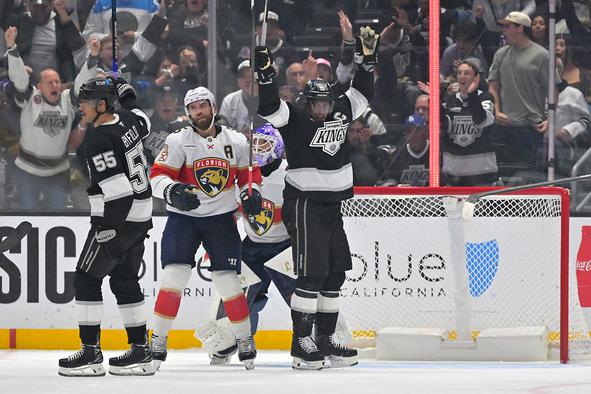 Branilci naslova ustavili Kralje, Kopitarjev gol je bil premalo