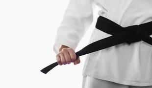 Trener karateja zaradi otipavanja deklet tokrat obsojen na pet let zapora