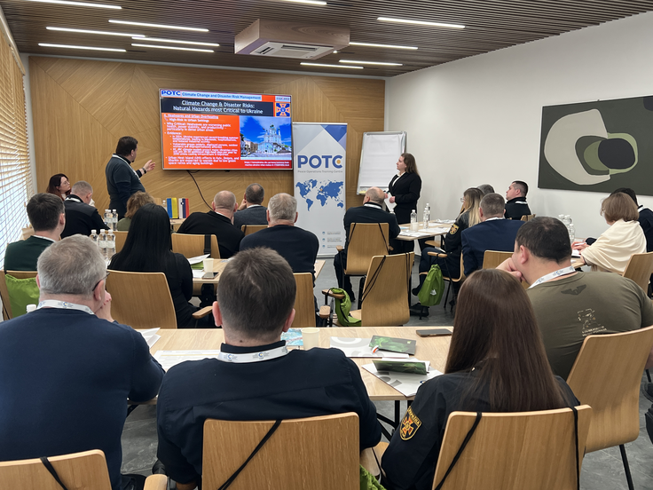 Da so Ukrajinci utrujeni od vojne, se pozna tudi na udeležencih usposabljanj, na njihovi koncentraciji in na njihovi sposobnosti sodelovanja, je pojasnil Selimović.  | Foto: POTC -Peace Operation Training Center