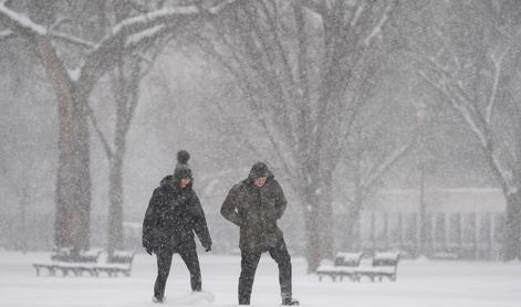 V Franciji zaradi ledu in nizkih temperatur smrtni žrtvi