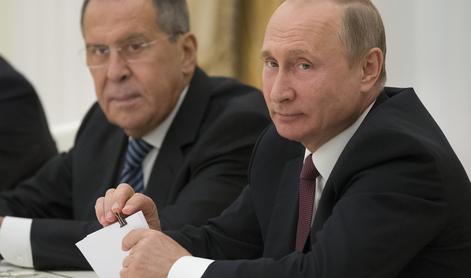 Putin naj bi obrnil hrbet velikemu zavezniku. Je to konec ere?