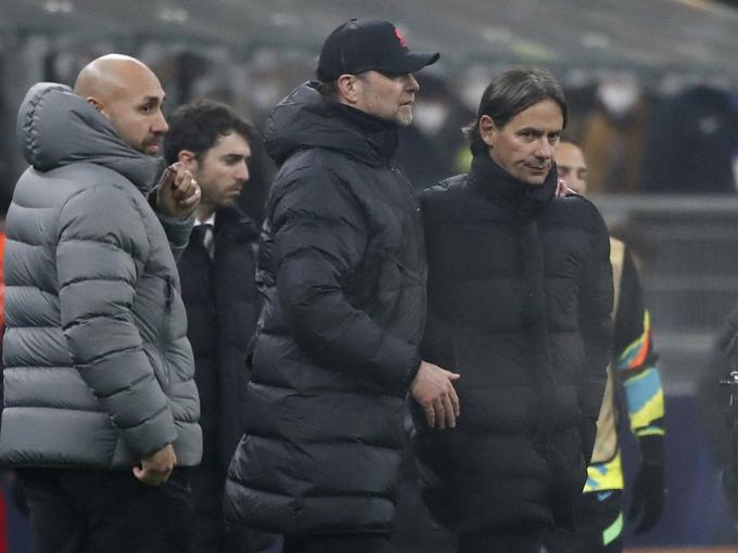 Nemški strateg Jürgen Klopp je bil lahko po dvoboju veliko bolj zadovoljen od trenerja Interja Simoneja Inzaghija. | Foto: Reuters
