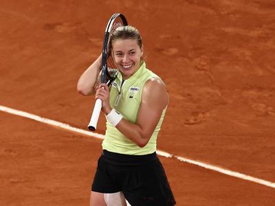 Po Miri Andrejevi v svoj prvi finale na grand slamih še Maja Chwalinska
