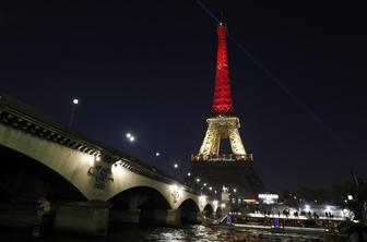 Svetovne znamenitosti so se odele v barve belgijske zastave
