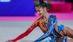 Škandal: trenerke naj bi gimnastičarke kaznovale s slačenjem