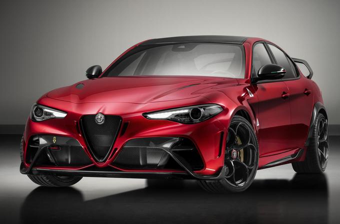 Alfa romeo giulia GTA za 500 sladokuscev. Na tem avtomobilu s 540 "konji" je tudi Akrapovičev titanov izpušni sistem. | Foto: Alfa Romeo