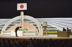 Japonska z minuto molka v spomin na žrtve potresa in cunamija 