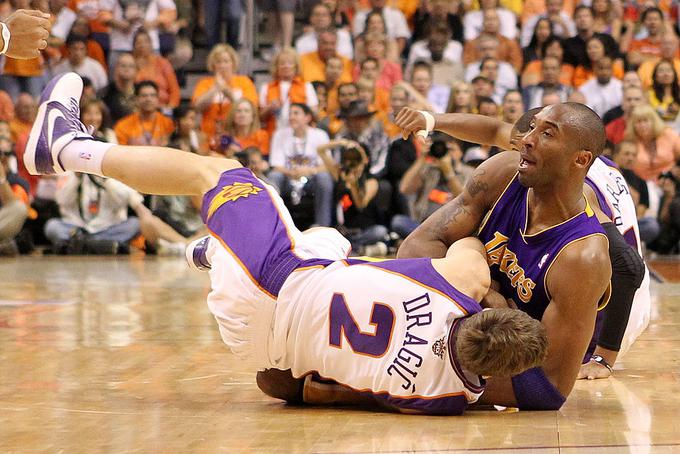 Kobe Bryant je bil z LA Lakers premočan tekmec, da bi se Phoenix lahko uvrstil v veliki finale. | Foto: Getty Images