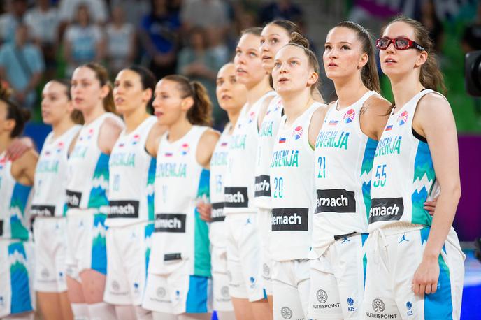 slovenska ženska košarkarska reprezentanca Slovenija : Francija | Slovenke bodo žeb pričakale v tretjem bobnu. | Foto Siniša Kanižaj/Sportida