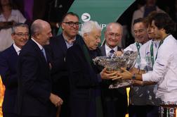 Umrl je človek, ki so ga častili italijanski ljubitelji tenisa