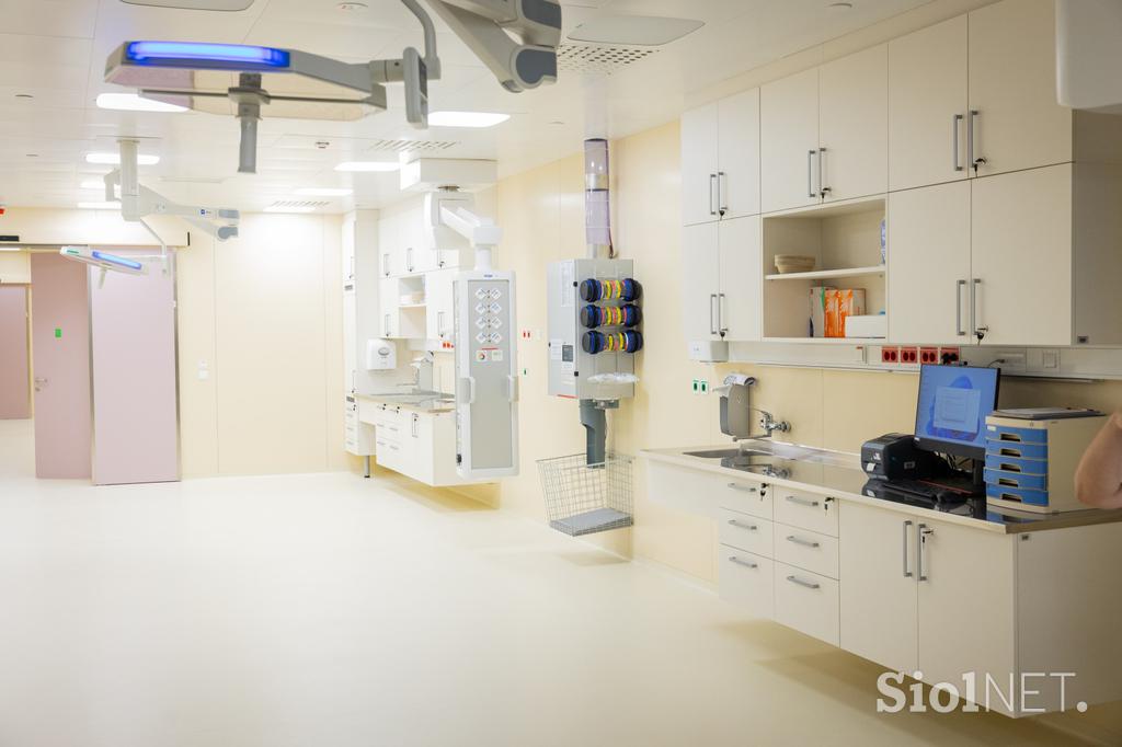 Univerzitetni klinični center UKC, zdravniki, zdravstvo