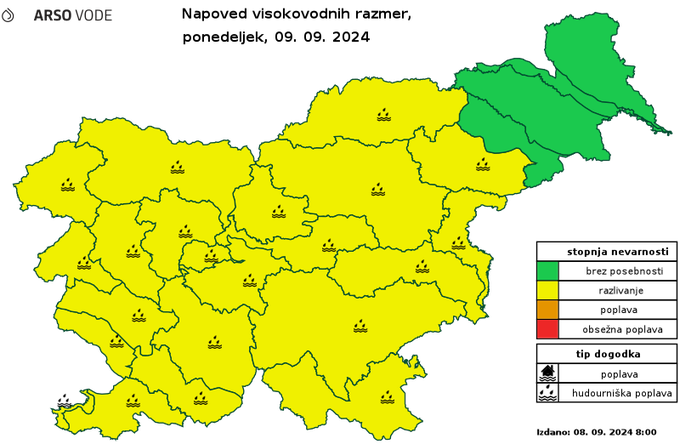 Na Arso so v tokratni hidrološko napoved pozornost namenili predvsem možnosti hudourniških poplav. Danes zvečer in predvsem v noči na ponedeljek bodo ob nevihtah z nalivi hitro narasli hudourniški vodotoki in manjše reke ter hudourniki v več delih države, so zapisali državni hidrologi.
 | Foto: Arso