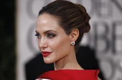 Oskarja bo podelila tudi Angelina Jolie