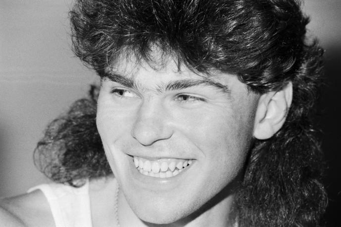 Jaromir Jagr | Jaromir Jagr je neuradni članski hokejski debi vpisal januarja 1988, ko se je zaradi mladosti skrival za imenom Zdenek Hrabe, trenutno pa s Kladnom igra svojo 38. hokejsko sezono. | Foto Profimedia