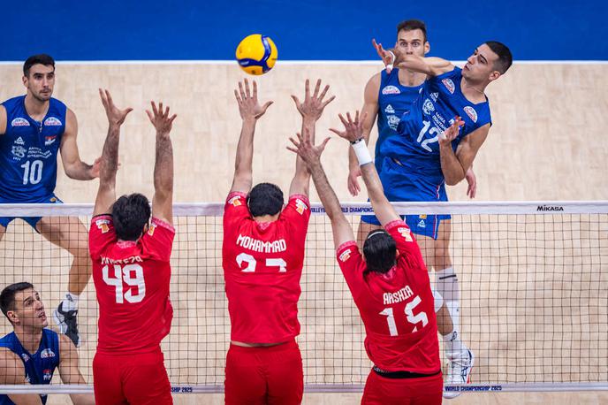 srbska odbojkarska reprezentanca | Srbi so v boju za četrtfinale izgubili z Iranom. | Foto Volleyball World