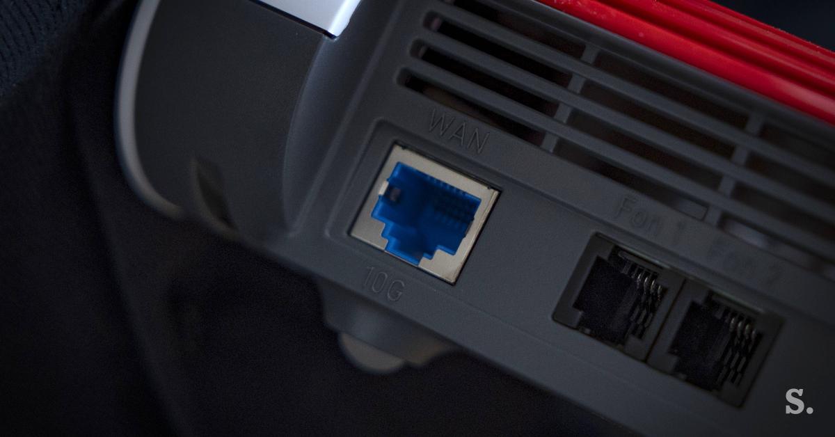 FRITZ!Box 4690: središče najhitrejšega domačega interneta - siol.net