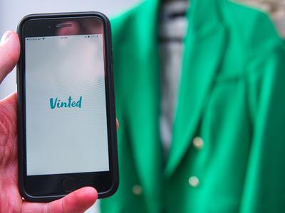 Vinted tudi v Sloveniji: priložnost za trajnostno nakupovanje in prodajo rabljenih oblačil