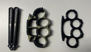 Na shodu v Novem mestu zaseženih več kosov orožja #foto