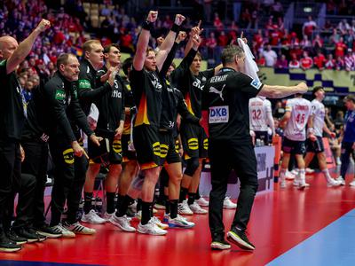 Nadaljuje se srdit boj za polfinale