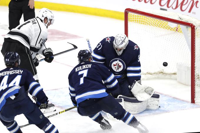 Trenutek, ko je Hrušičan odločil zmagovalca dvoboja v Winnipegu. | Foto: Reuters