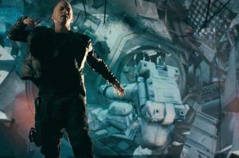 Eminem z videom za pesem Survival