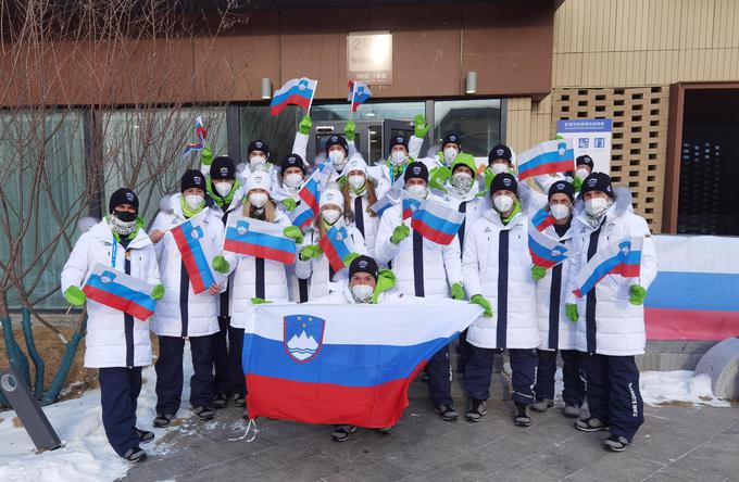 V Pekingu nastopa 41 slovenskih športnikov in športnic. | Foto: OKS