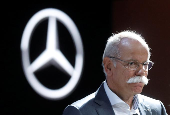 Dieter Zetsche je prvi mož Daimlerja AG že od leta 2016, njegov zdajšnji mandat pa se bo končal decembra leta 2019. | Foto: Reuters