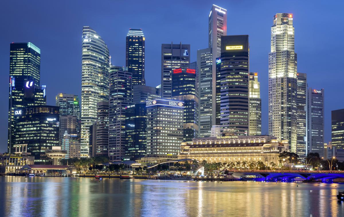 Singapur | Trumpov carinski kaos je razlog, da vse več vlagateljev iz previdnosti kupuje zlato. Singapur pa je zanimiv za shranjevanje zlata, ker je politično stabilna država. | Foto Guliverimage