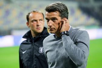 Besnemu Aćimoviću "počil film": Naj si pristojni organi ogledajo posnetek tekme (video)