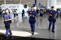 Po omejitvi protestov hongkonško letališče znova obratuje