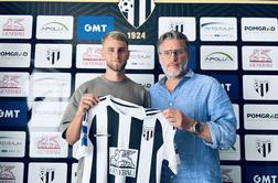 Giroud zapušča ZDA, Mura z okrepitvijo iz Salzburga