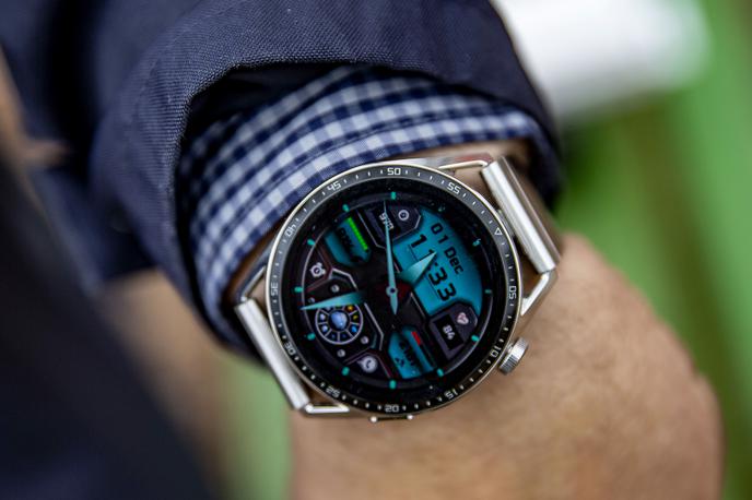 HUAWEI WATCH GT 3 | Pametna ura Huawei Watch GT 3 stavi predvsem na prefinjeno podobo tradicionalnih ur in resnično dolgo vzdržljivost akumulatorja. | Foto Ana Kovač