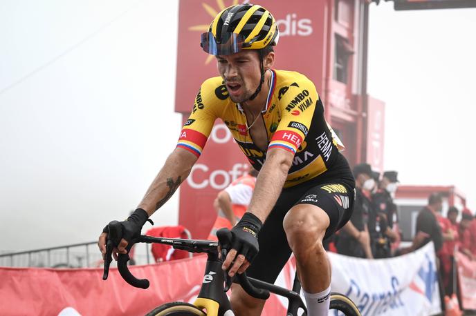 Primož Roglič, Vuelta22 | Primož Roglič po še enem težavnem dnevu za Evenepoelom v skupnem seštevku zaostaja minuto in 53 sekund. | Foto Guliverimage