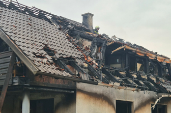Podgorje pri Kamniku pretresa strašna nesreča: v požaru hiše je ugasnilo življenje