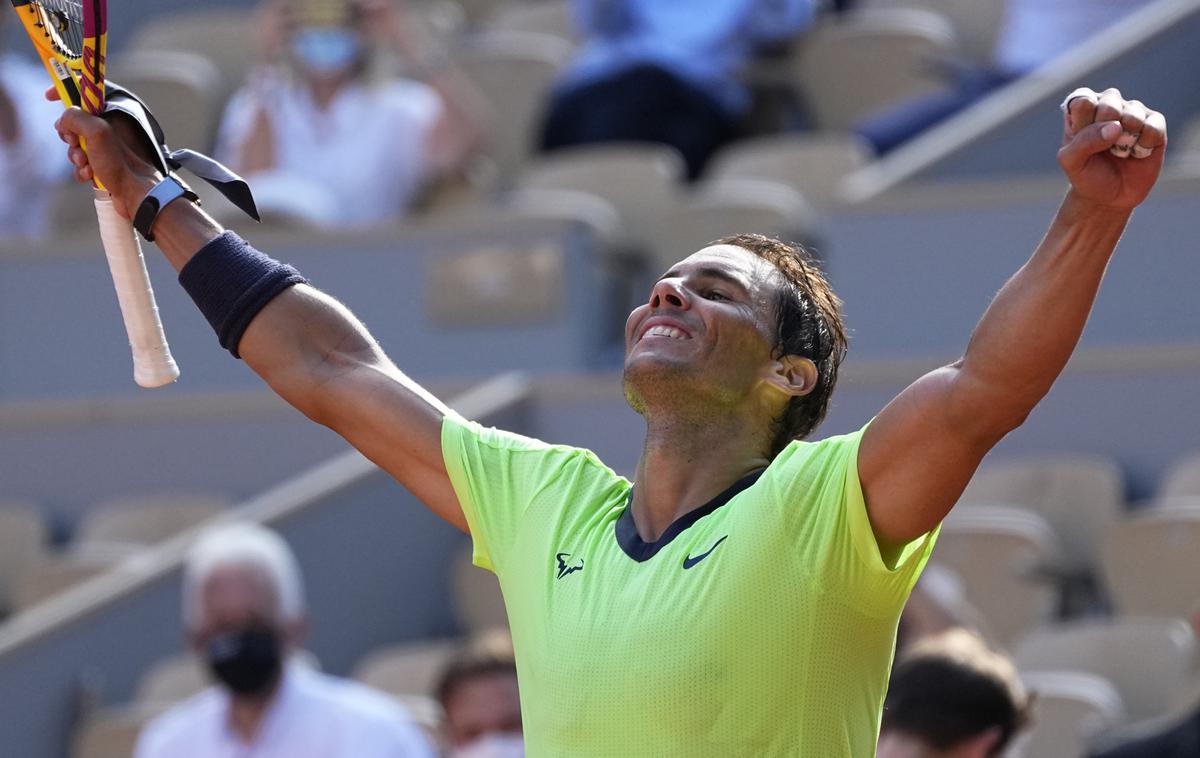 Rafael Nadal | Rafael Nadal lovi že 14. končno zmago na Rolandu Garrosu in skupno 21. grand slam. | Foto Guliverimage
