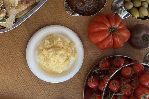 Recept za stepeno maslo z medom in soljo