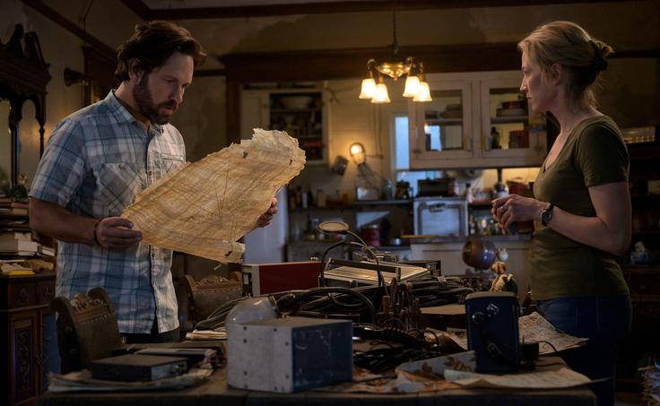 Paul Rudd in Carrie Coon v filmu Izganjalci duhov: Zapuščina iz leta 2021. | Foto: Profimedia