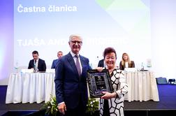 Tjaša Andree Prosenc prva častna članica OKS: Ob prejemu nagrade sem brez besed