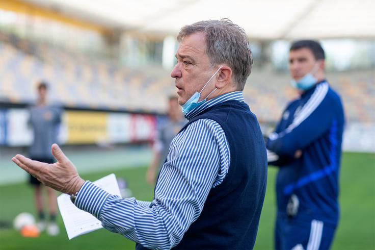 Nogometaše je prišel pozdravit tudi poslovni direktor Bojan Ban. | Foto: NK Maribor