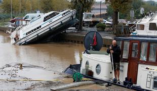 Silovite poplave na jugu Francije zahtevale 12 smrtnih žrtev