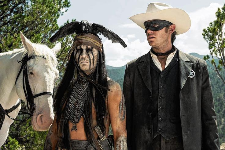 Johnny Depp in Armie Hammer v filmu Osamljeni jezdec | Foto: 