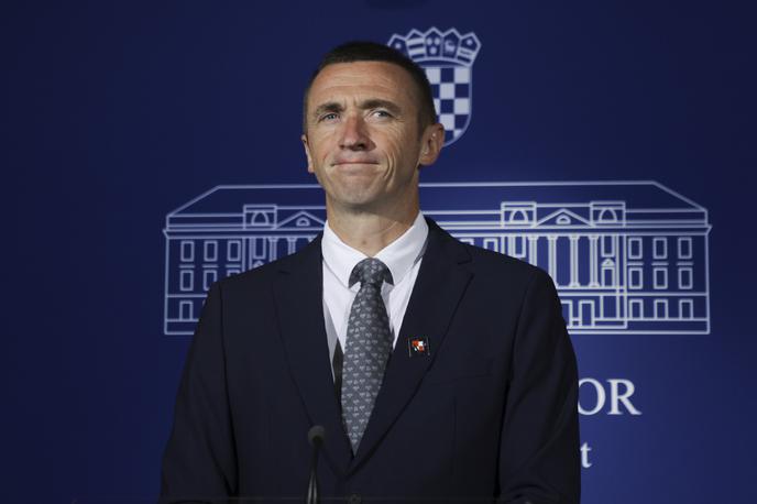 Ivan Penava | Slovenska vlada namerava sodelovanje s Hrvaško razširiti tudi na druga povojna grobišča. Na fotografiji je podpredsednik hrvaškega sabora Ivan Penava. | Foto Hina/STA