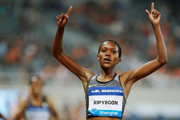 Kipyegonova je bila danes natanko sekundo počasnejša od svetovnega rekorda Etiopijke Genzebe Dibaba. | Foto: Reuters