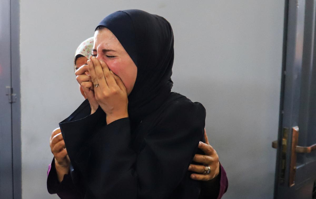 Gaza, napad | V zadnjih tednih je bilo v podobnih incidentih blizu centrov za razdeljevanje pomoči ubitih že več kot 400 prebivalcev Gaze. | Foto Reuters